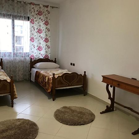 Home Sweet Home 1 - Guest House Tirana Kamer foto